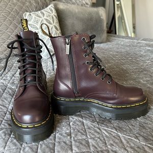 Doc Marten Jadon Platform boot